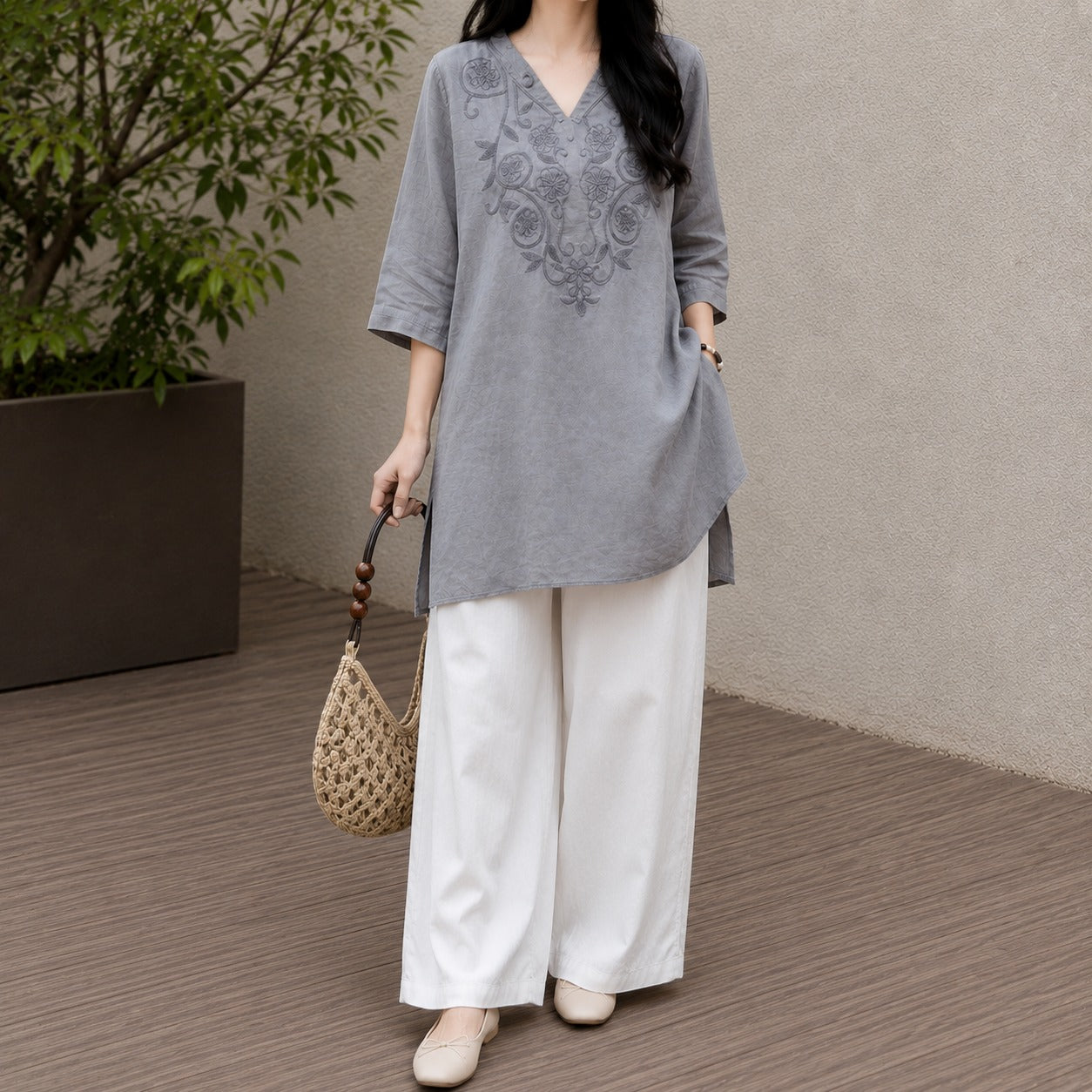 Tunic Dress Caelia™ with Embroidered V-Neck, Relaxed Fit and Three-Quarter Sleeves