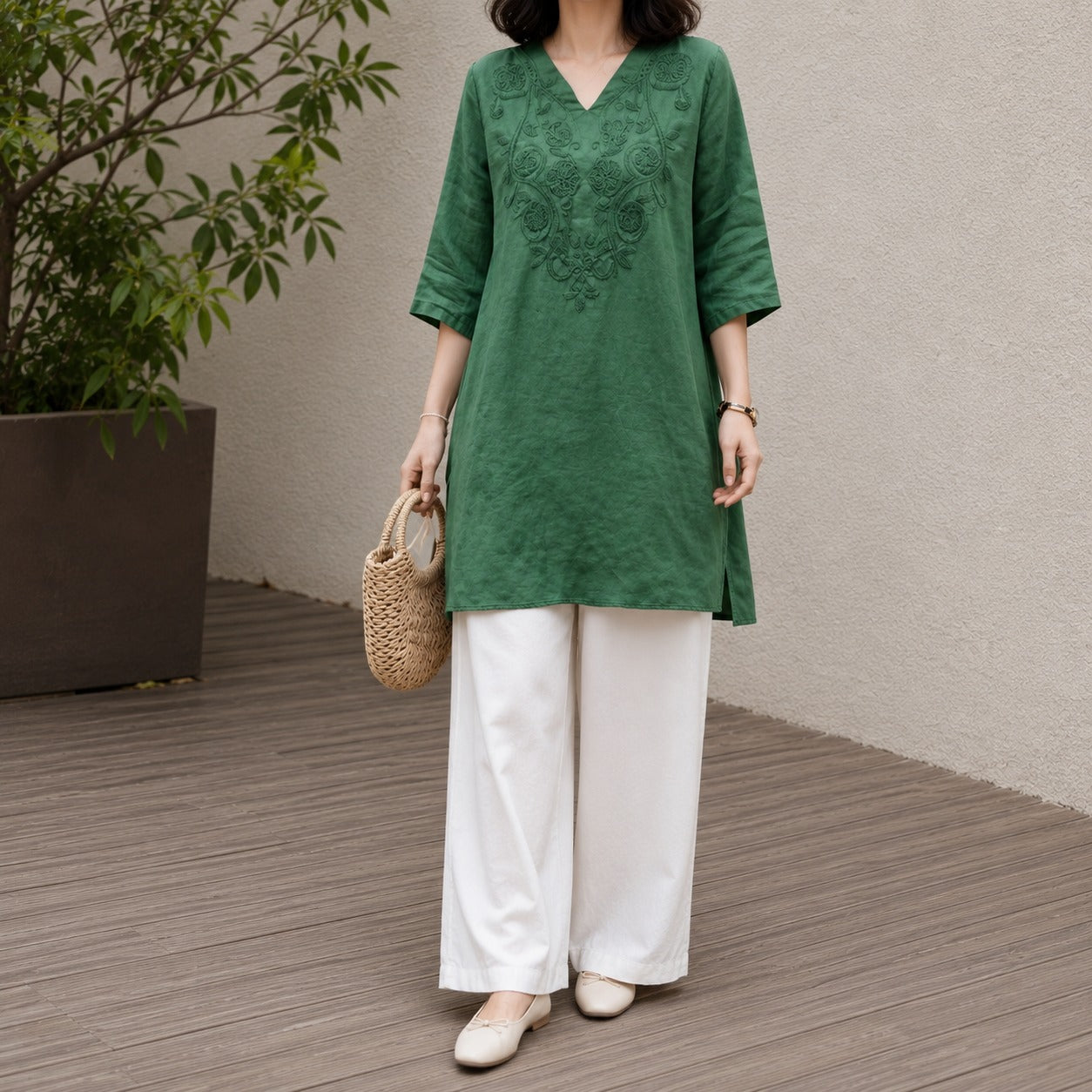 Tunic Dress Caelia™ with Embroidered V-Neck, Relaxed Fit and Three-Quarter Sleeves