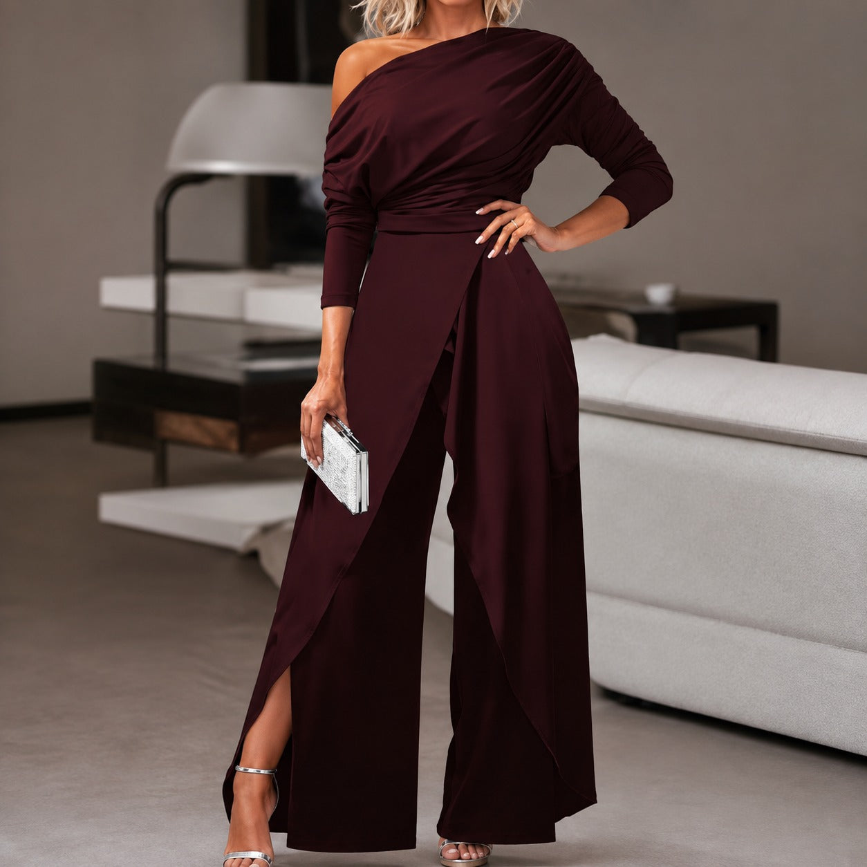 Jumpsuit Florise™ with Draped One-Shoulder Design and Flowing Overlay