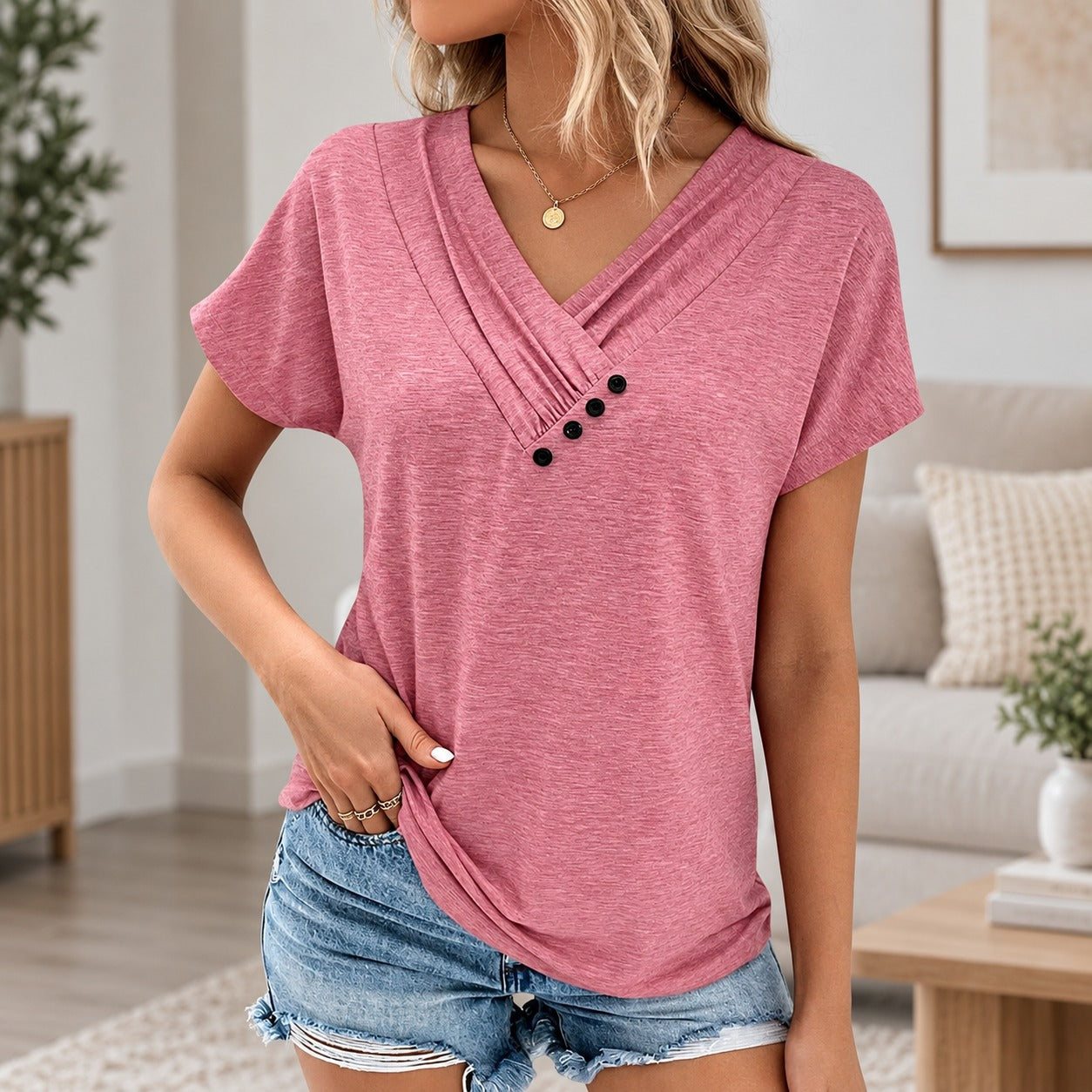 Blouse Cecily™ with Layered V-Neck and Relaxed Fit