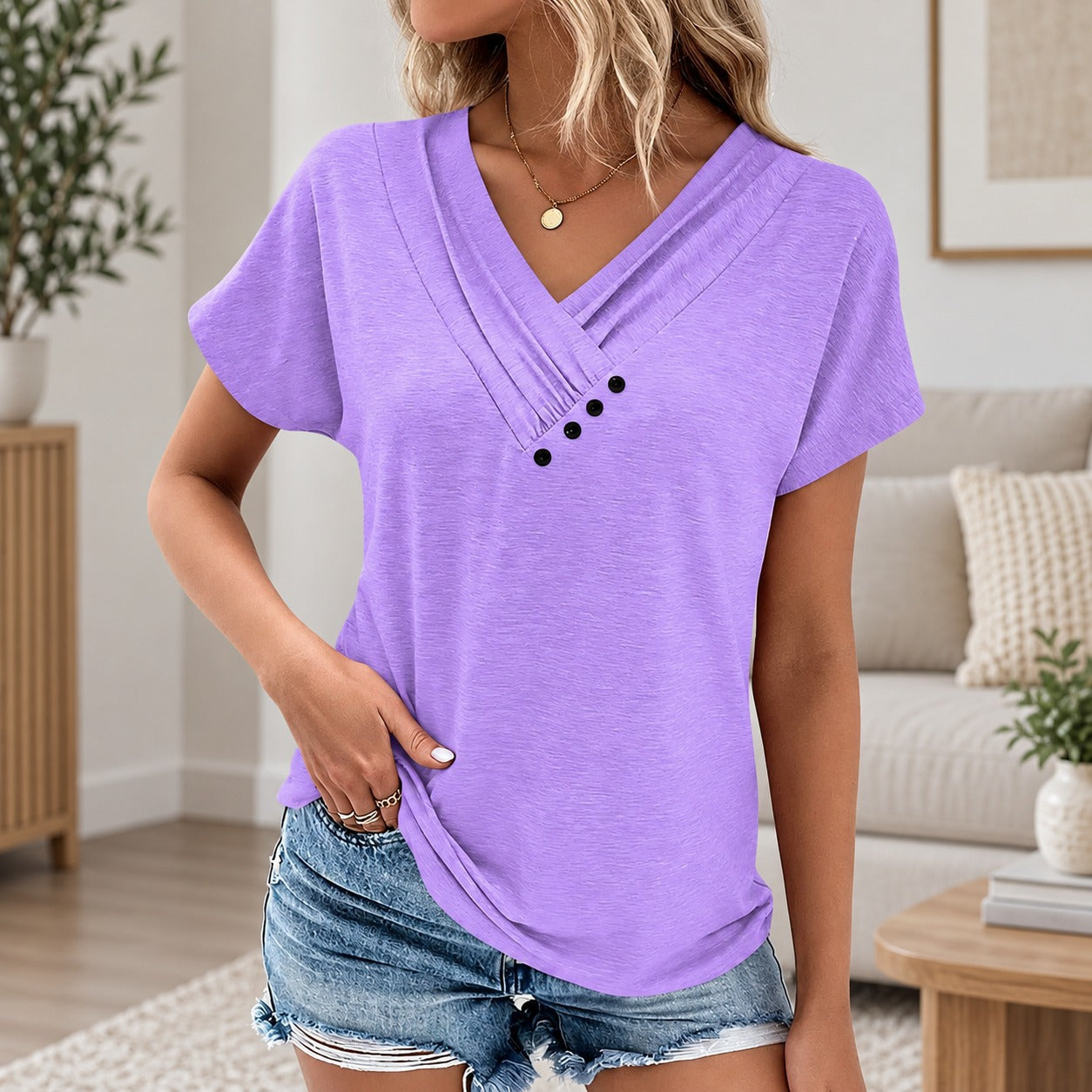 Blouse Cecily™ with Layered V-Neck and Relaxed Fit