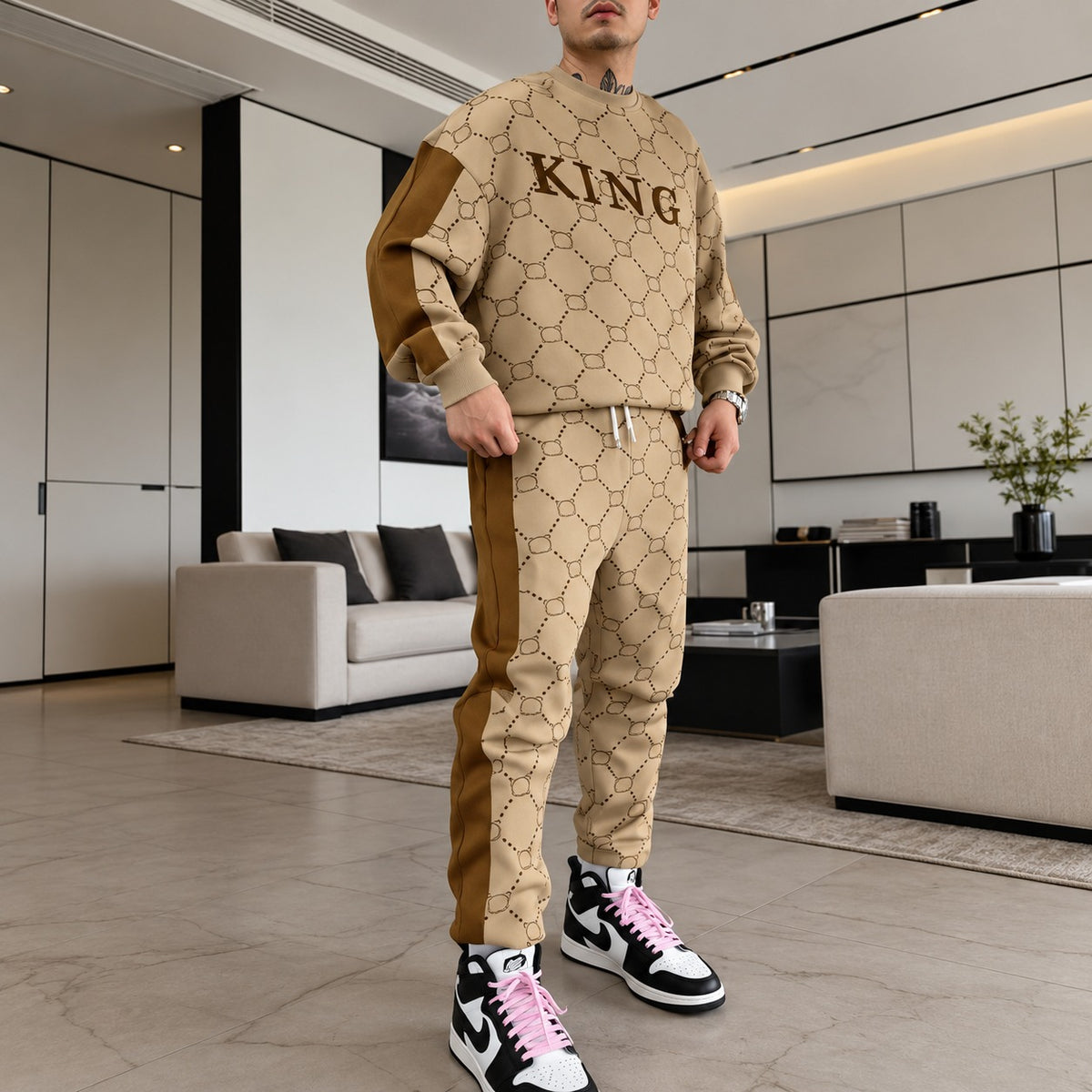 Set Warren™ with Patterned Crewneck Top and Contrast-Stripe Pants