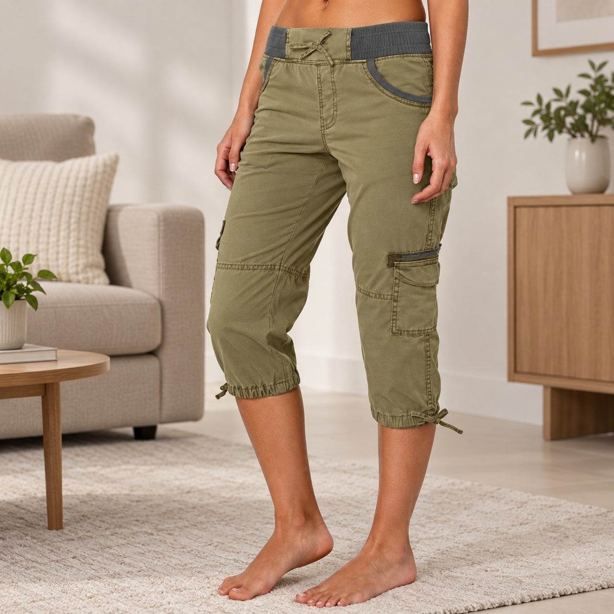 Capri Pants Hadley™ with Wide Waistband and Utility Pockets