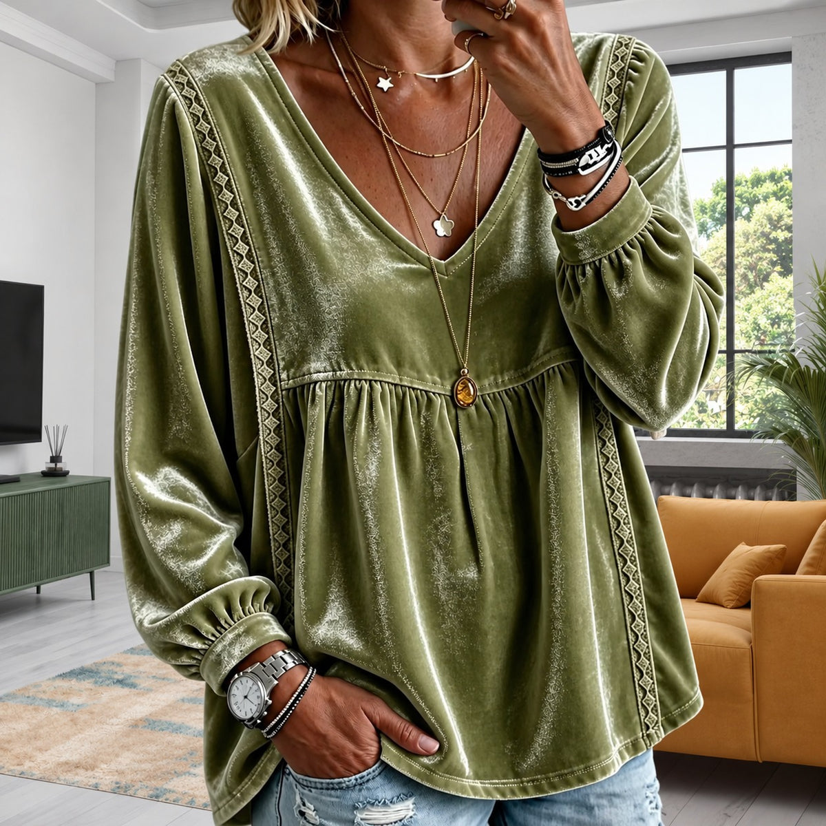 Blouse Kylie™ with V-Neck and Geometric Trim
