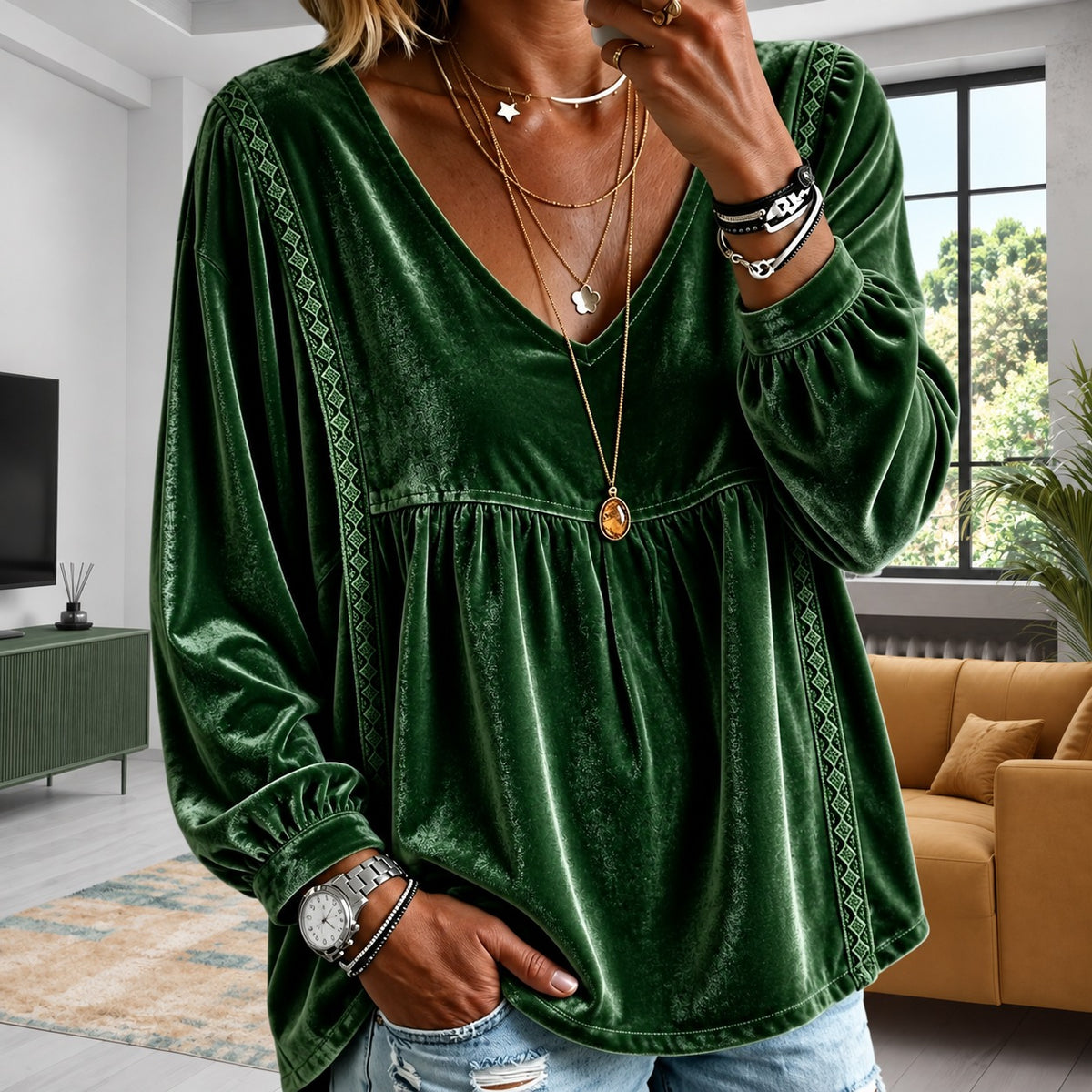 Blouse Kylie™ with V-Neck and Geometric Trim