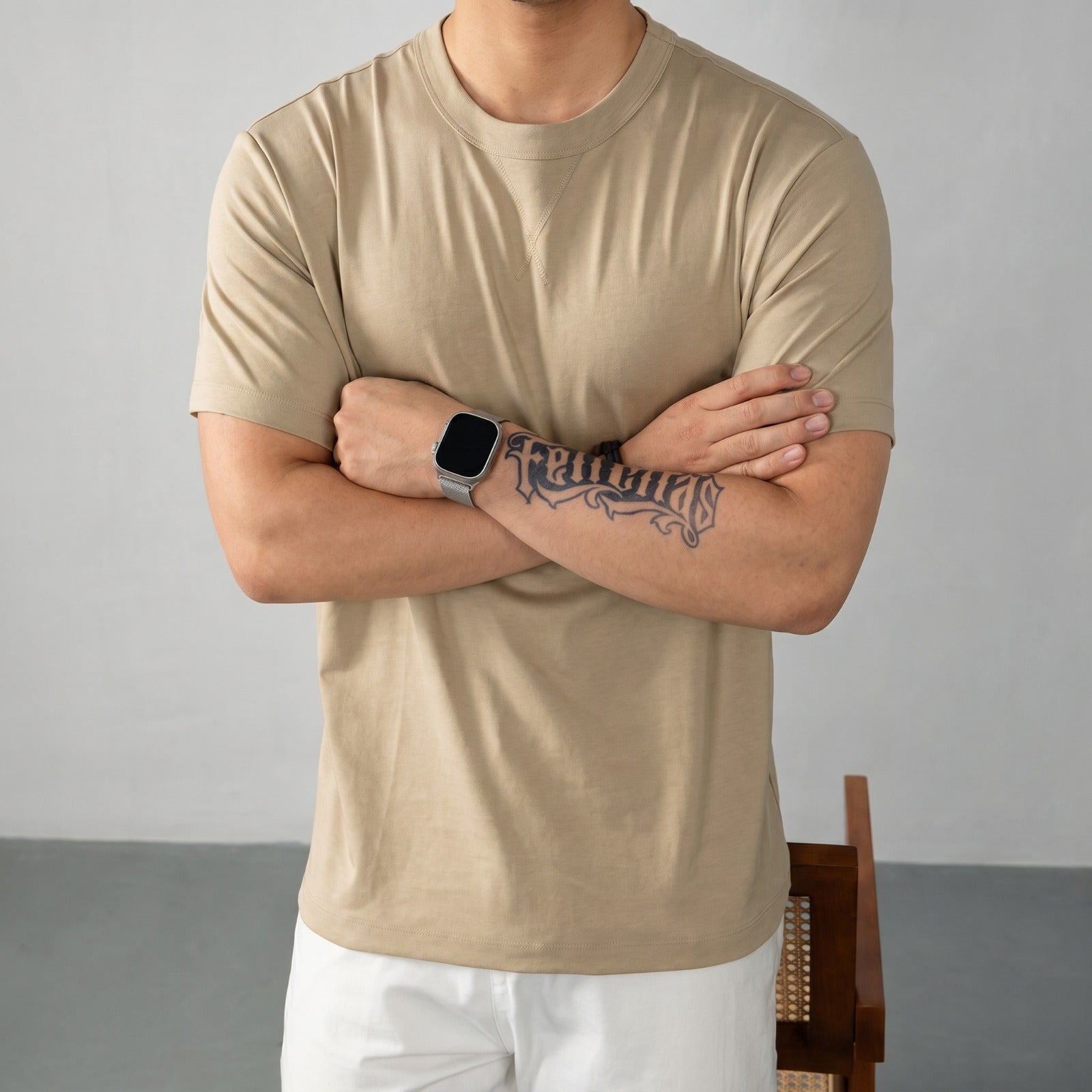 Louis™ T-shirt in Premium Cotton with Spandex and Ribbed Round Neck