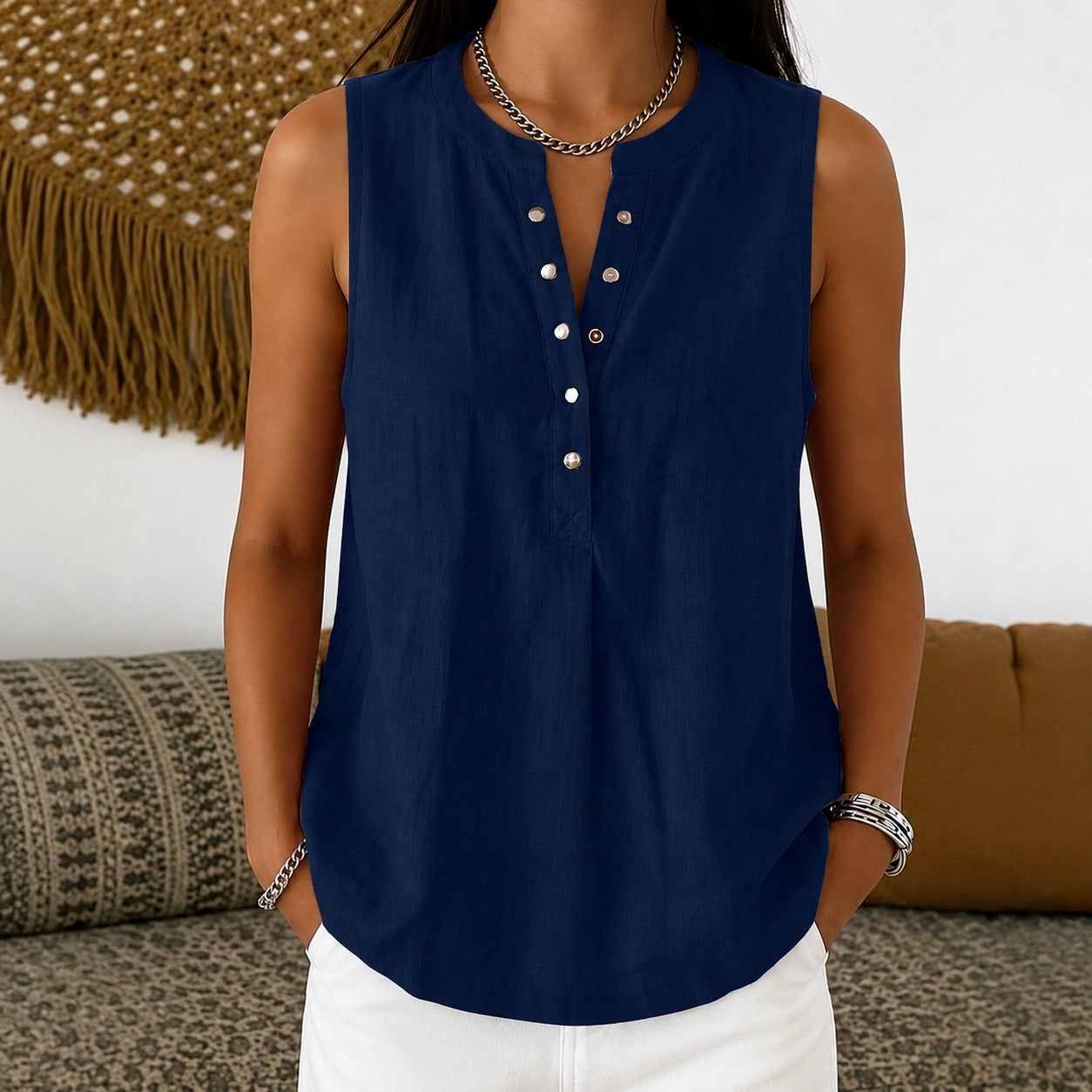 Blouse Emily™ with Round Neckline, Button-Front Detail and Sleeveless Cut